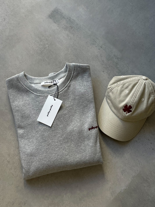 SWEATSHIRT AND CAP CHRISTMAS GIFT BOX